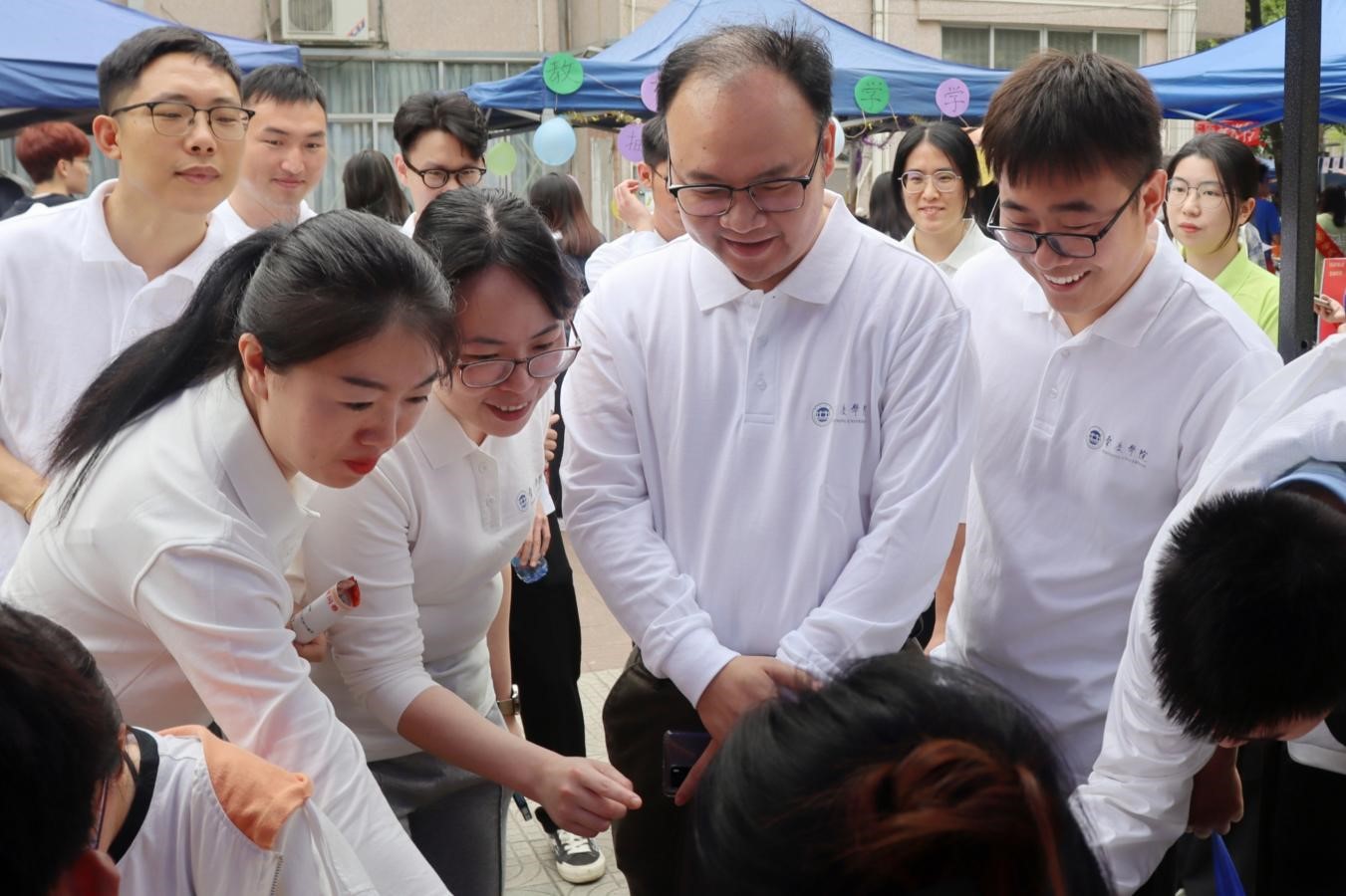 william威廉中文官网