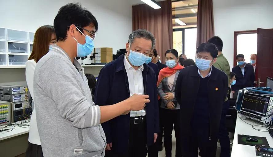 william威廉中文官网