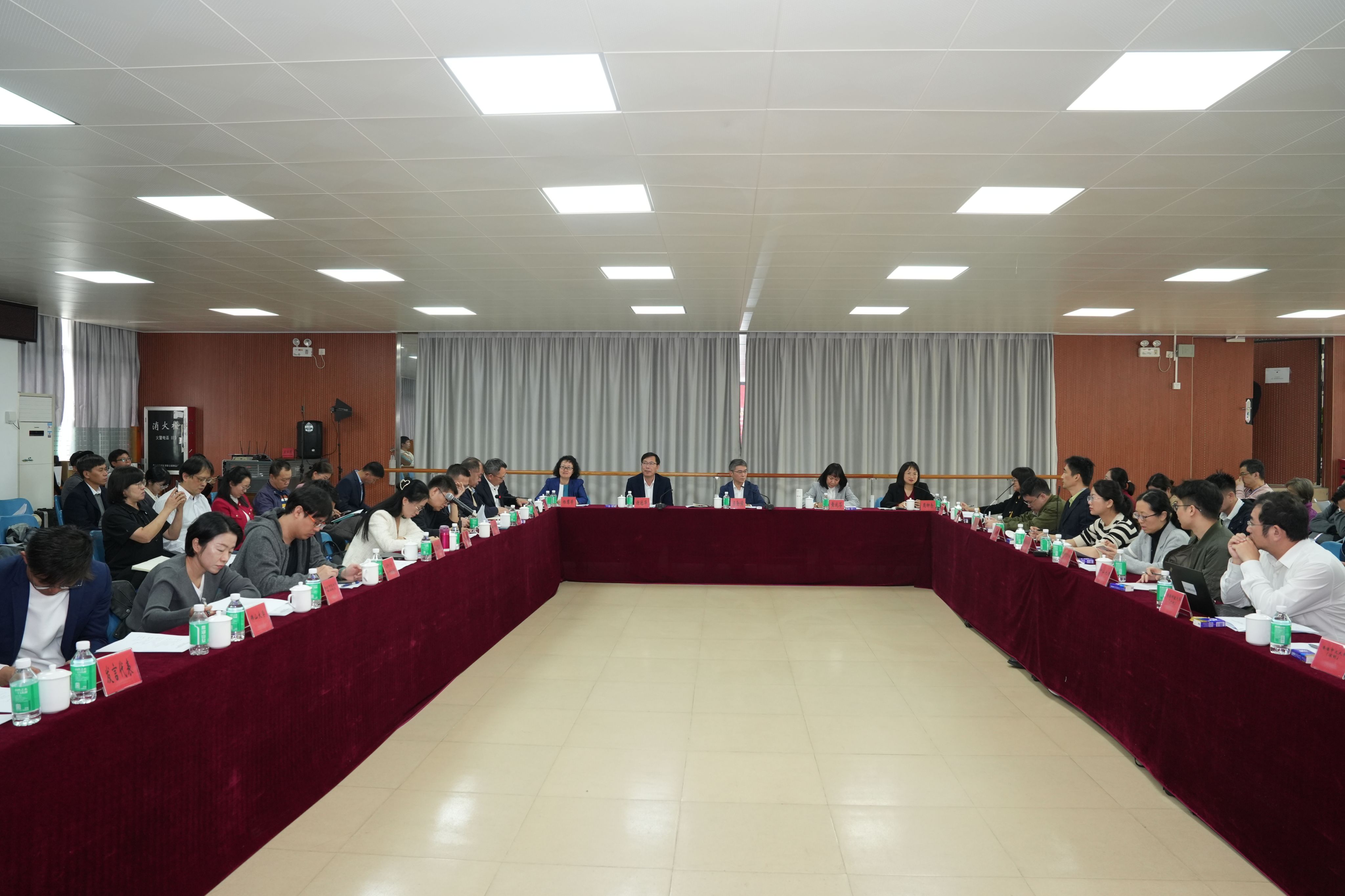 william威廉中文官网