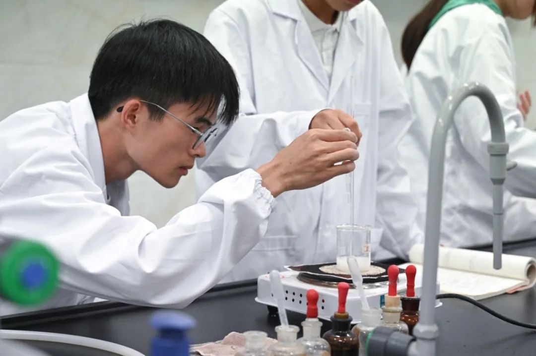 william威廉中文官网